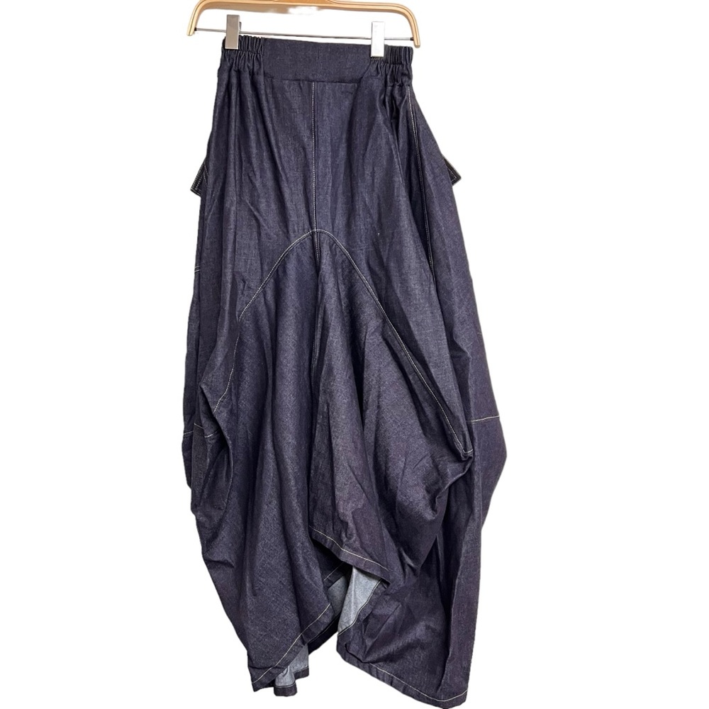 Elegant Navy Blue Women's Skirt - Picture 5 of 12